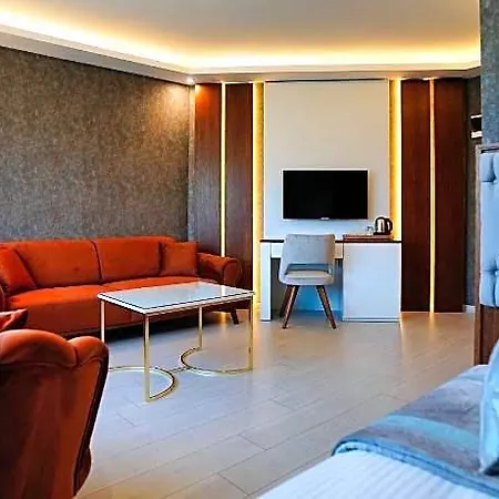 Vela Otel