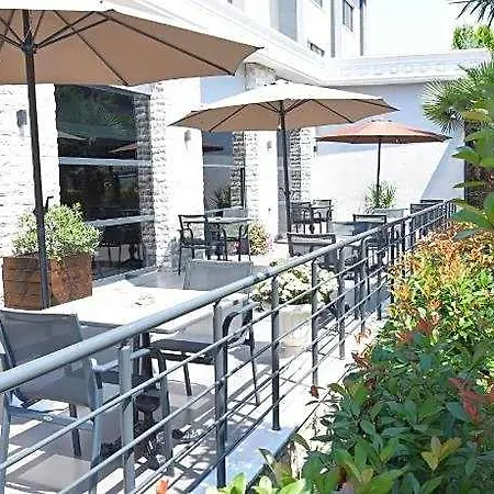 Vela Otel